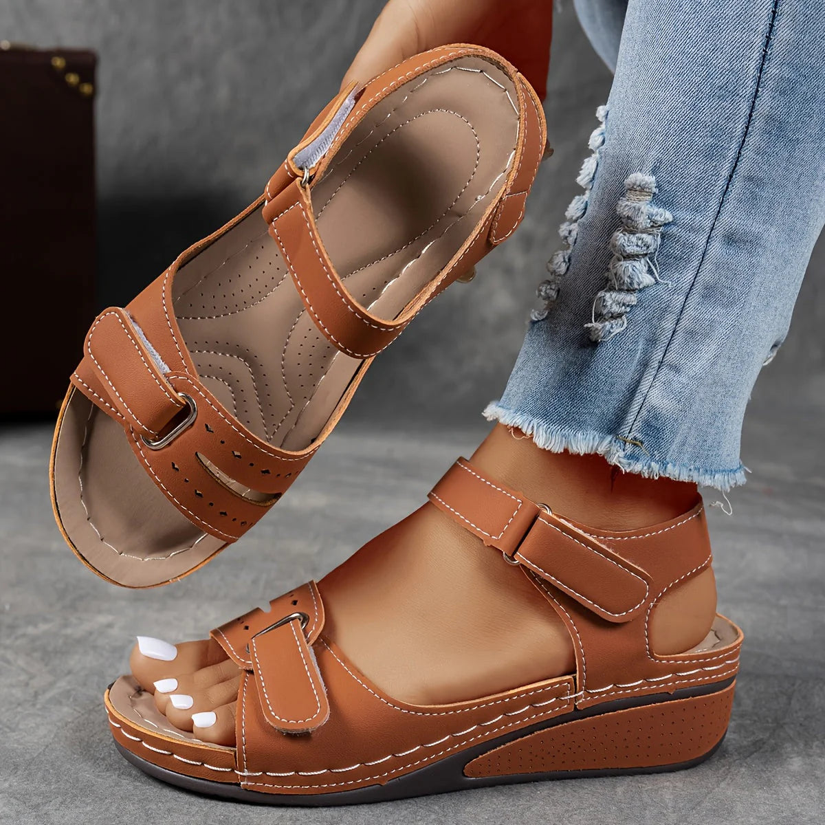 Elise orthopedic sandal